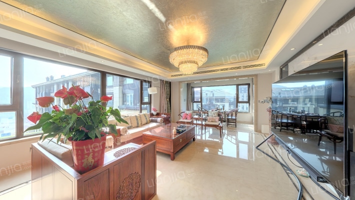 泰禾济南院子二手房实景图