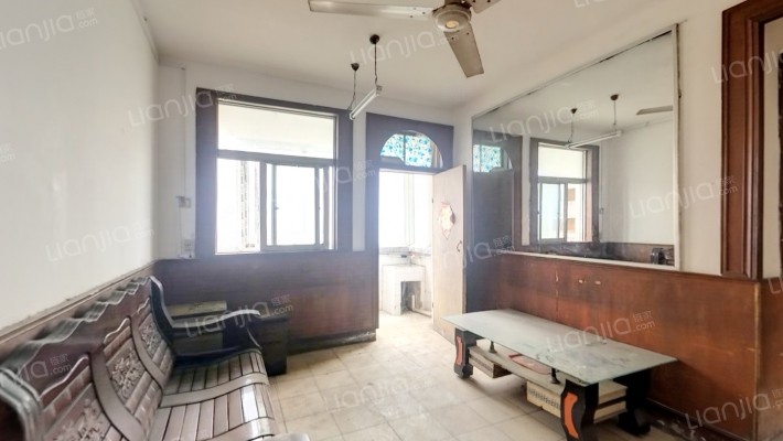 五交化小区二手房实景图