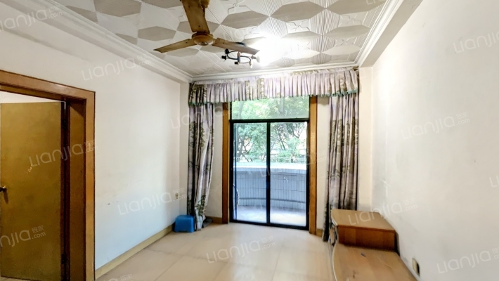 城中街38号二手房实景图