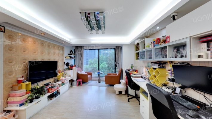 世贸丽晶城二手房实景图