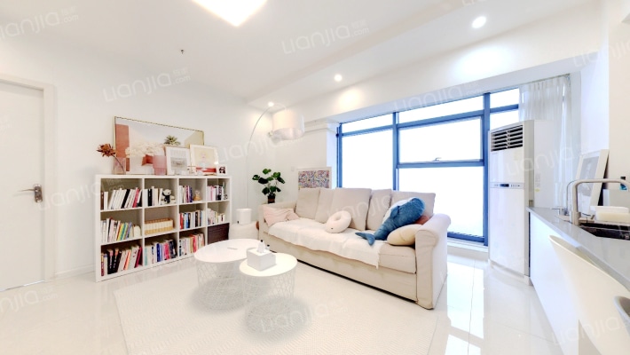 万亚广场二手房实景图