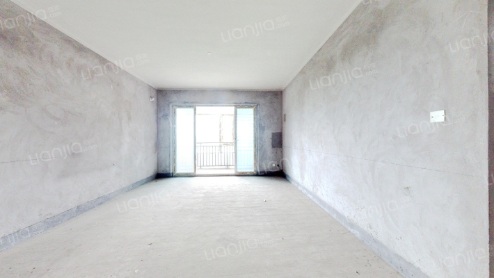 华宇龙州府二手房实景图