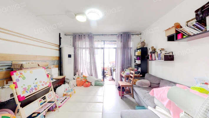 围城国际二手房实景图