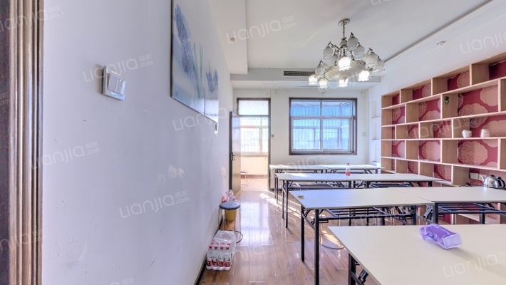 文化路195号二手房实景图