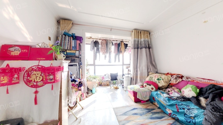 众美凤凰绿都三期二手房实景图