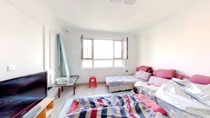 万浦小镇B区二手房实景图