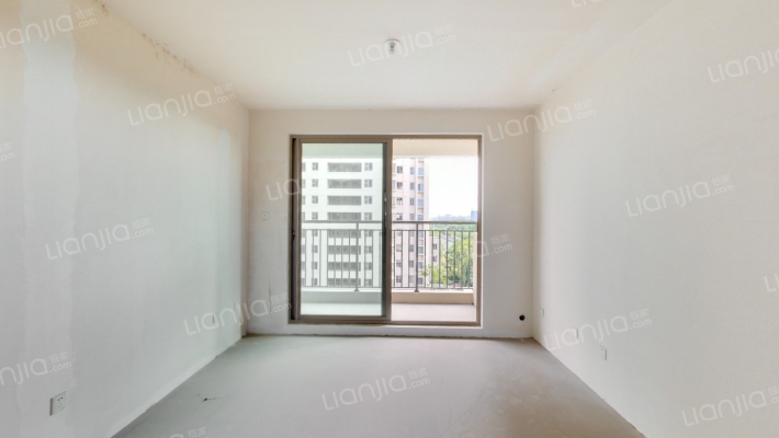 绿地新里海源名邸二手房实景图