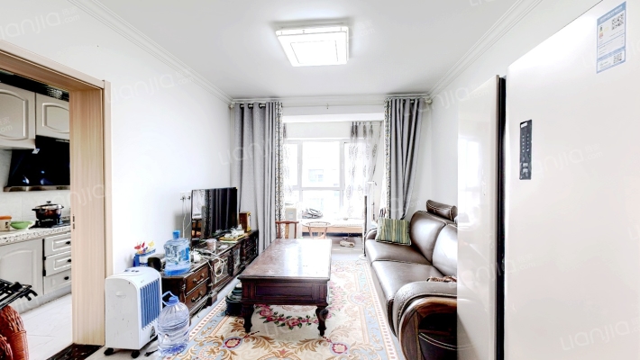 万合华府二手房实景图