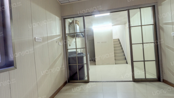 西公廨二手房实景图