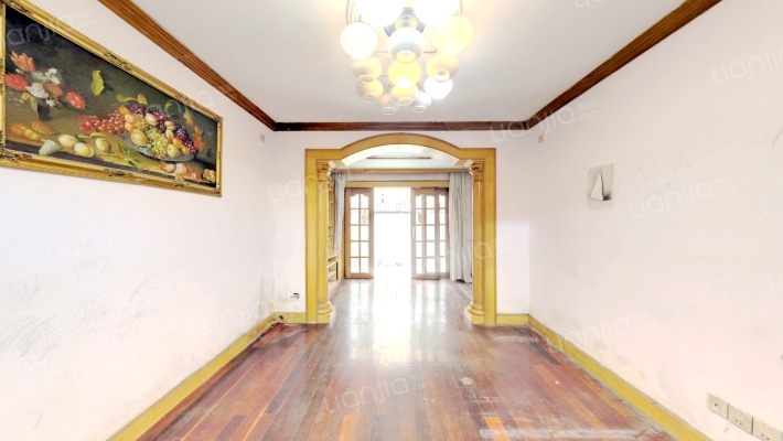 梅花苑二手房实景图