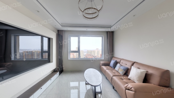 B玫瑰苑地铁名典二手房实景图