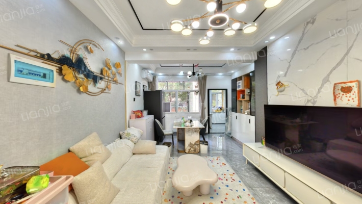 礼步湖大道658弄二手房实景图