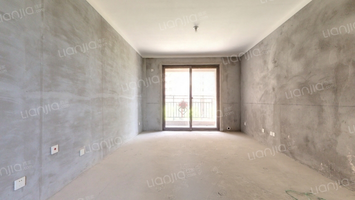 海伦春天二手房实景图