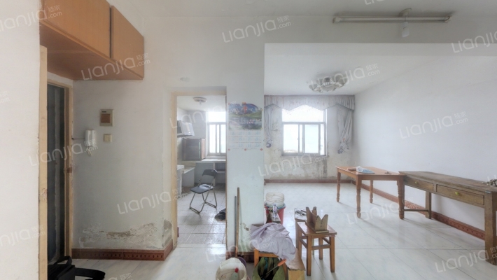 劳动大厦二手房实景图