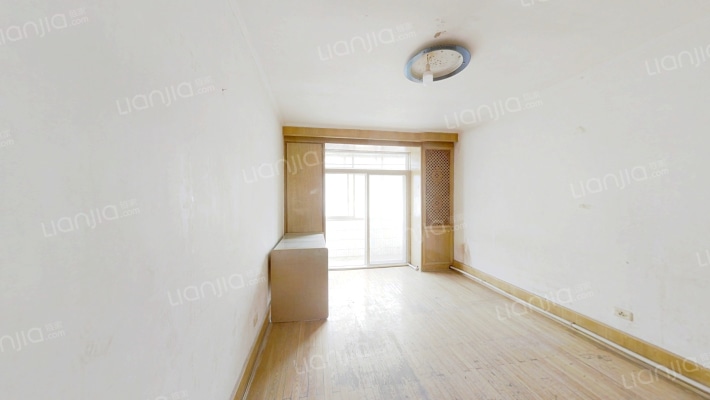 蓝天高层二手房实景图