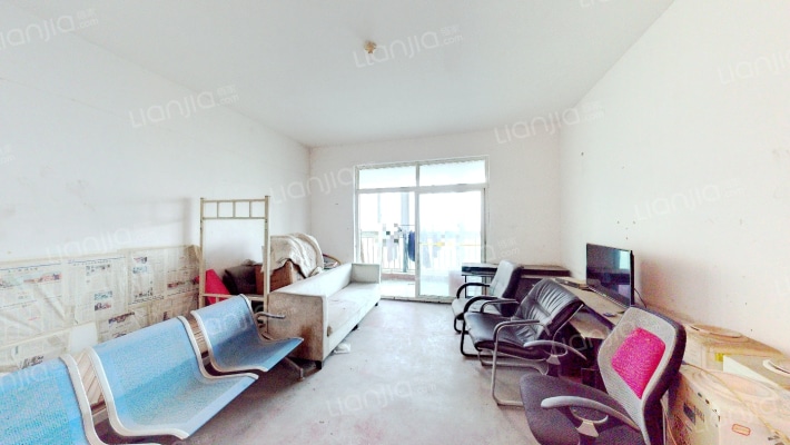 加州阳光东区二手房实景图