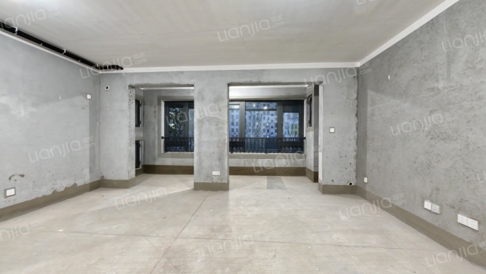 绿城溪山禾苑二手房实景图