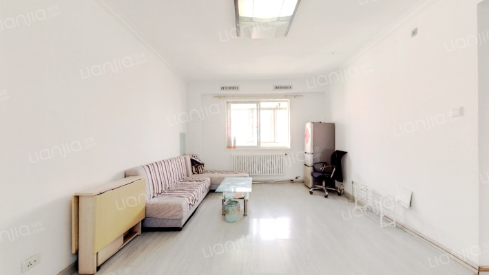 金玫瑰公寓二手房实景图