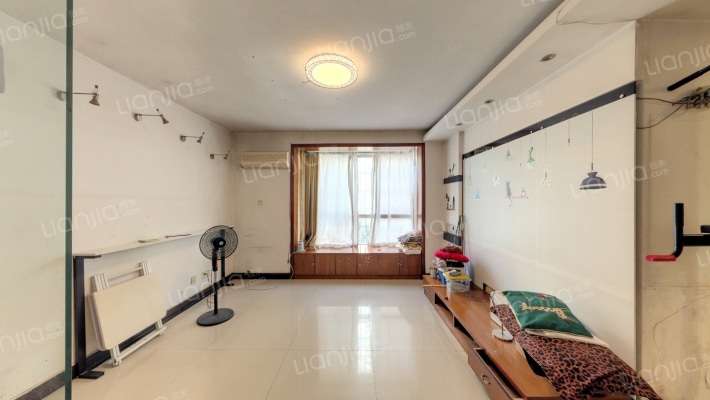 新星小区二手房实景图