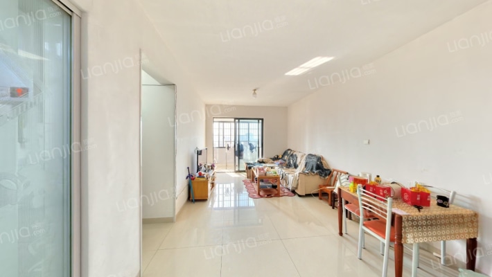 东业上城嘉苑二手房实景图