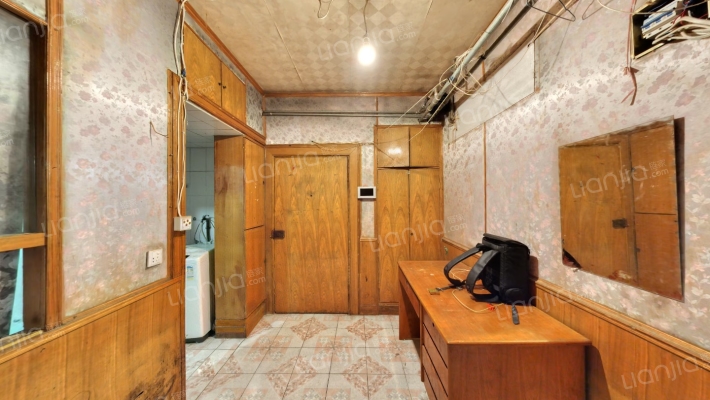 竹山路151号二手房实景图