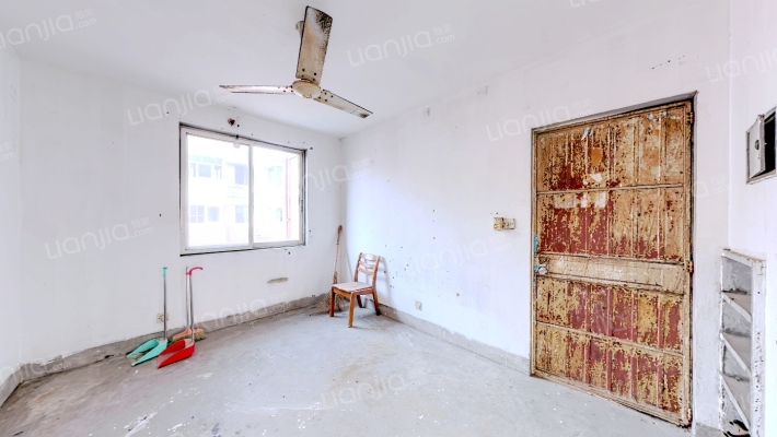 印电宿舍二手房实景图