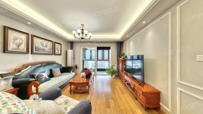 万科金域滨江二手房实景图