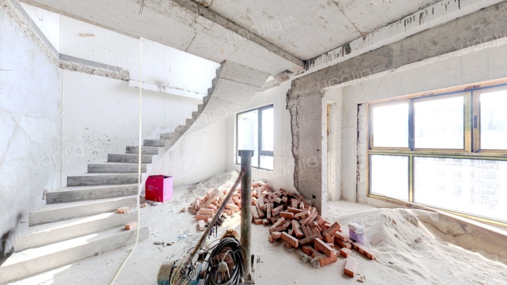 中梁•龙湾首府二手房实景图