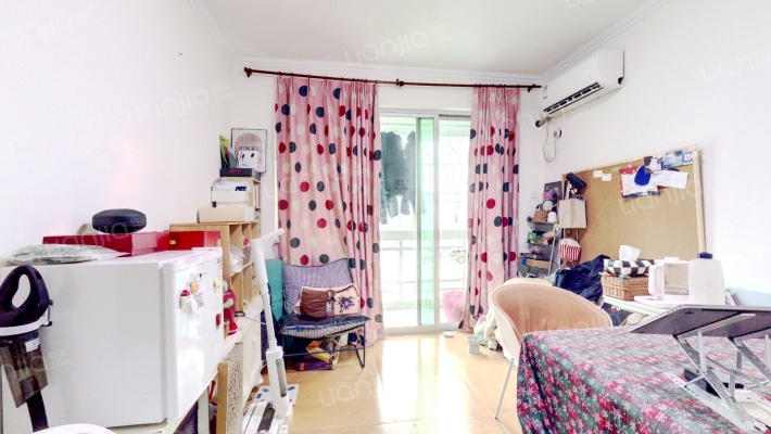 旺海怡苑二手房实景图