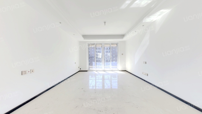 颂棠雅庭二手房实景图