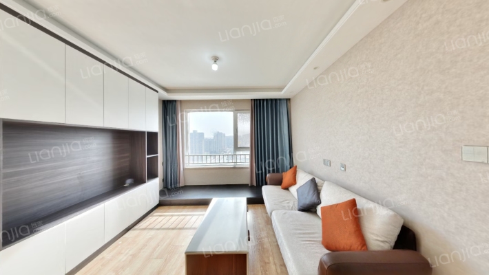 万科首府未来城一期二手房实景图