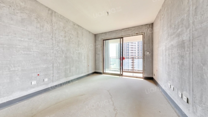 杰阳天成二手房实景图