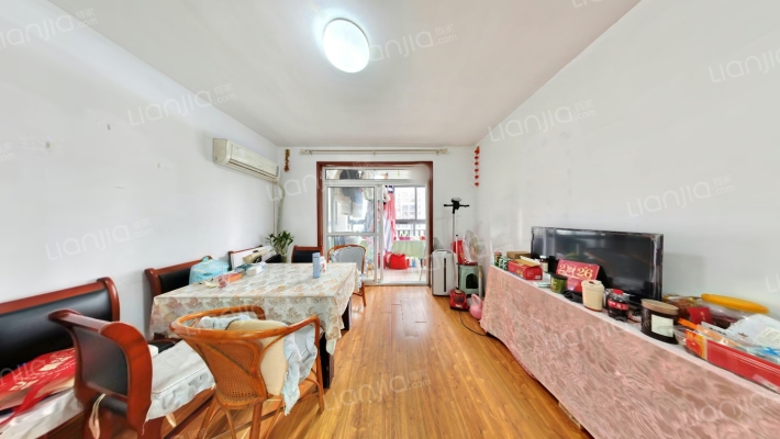 通和易居教师楼二手房实景图