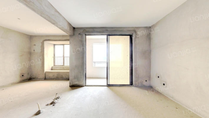 顺华乌龙江大区B区二手房实景图