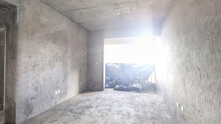 水塘安置房B08号地块二手房实景图