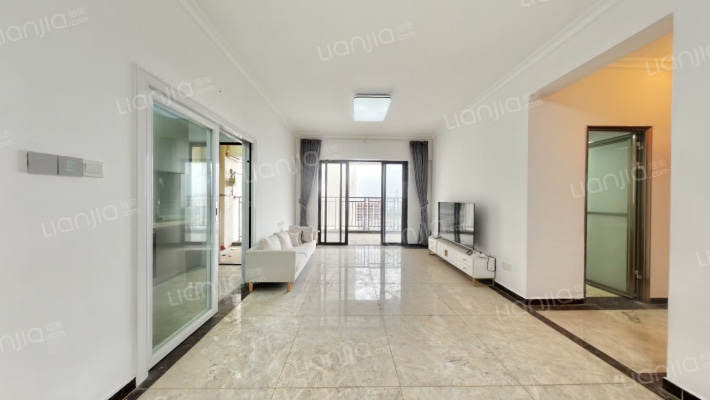 金湾豪庭二手房实景图