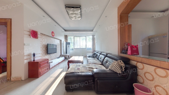 交警三大队家属院二手房实景图