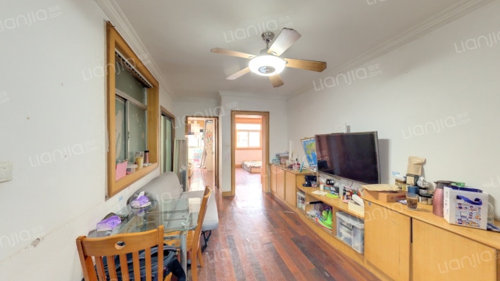 银龙小区二手房实景图