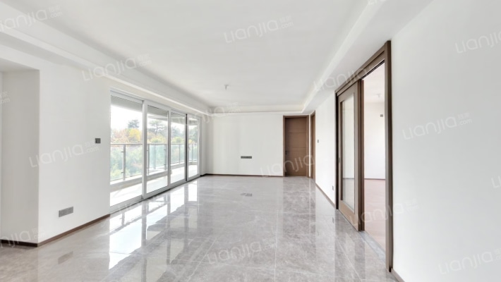 万科·观湖二手房实景图