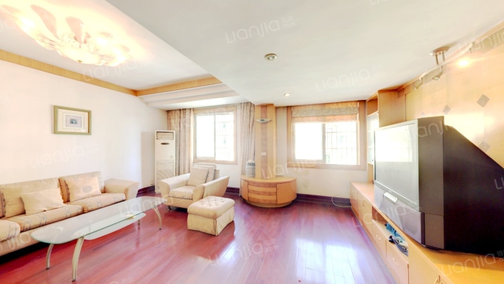 沁园新村B区二手房实景图