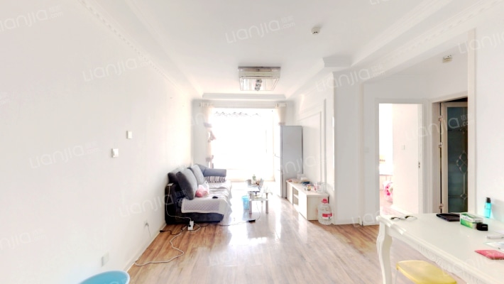 逸城山色二手房实景图