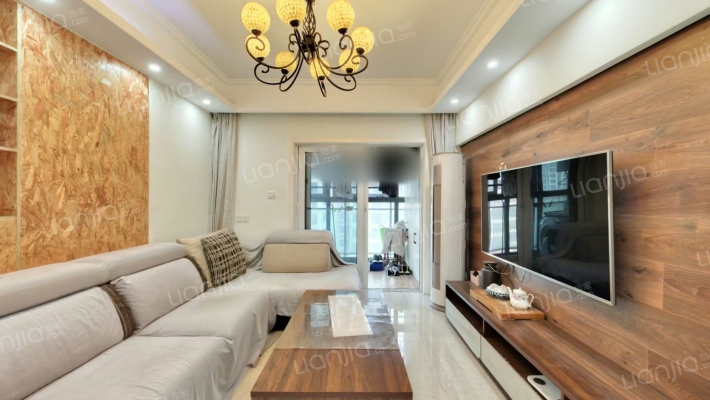 卧龙墨水湖边二手房实景图