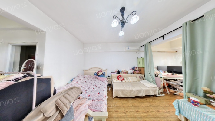 首创鸿恩中心二手房实景图