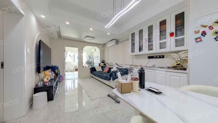 金浜路105弄二手房实景图