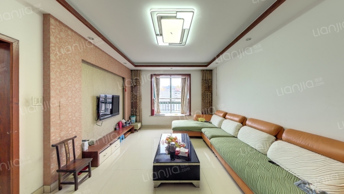 金鑫花苑二手房实景图