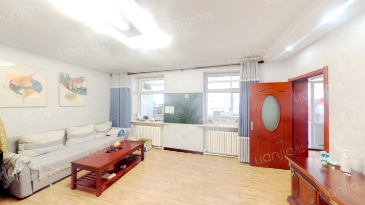 隆礼路二手房实景图