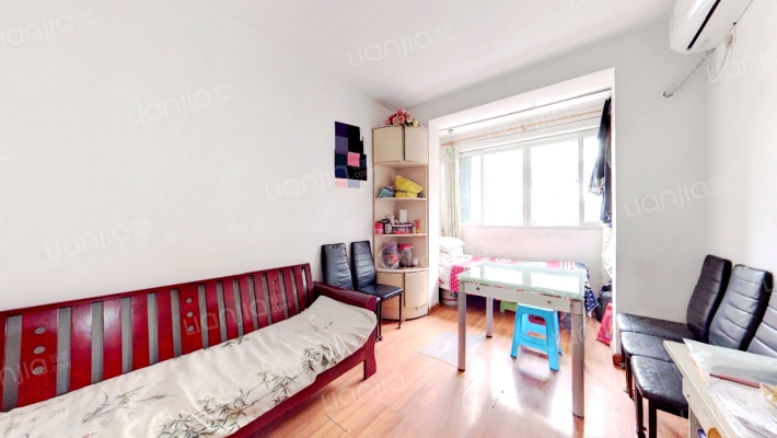 官渎花园二手房实景图