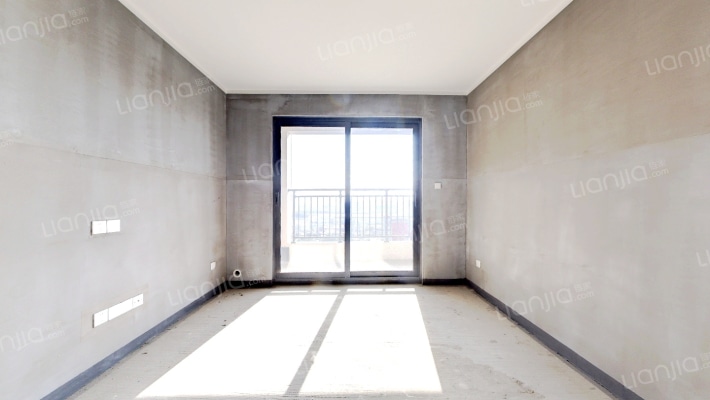 绿都东澜岸二手房实景图