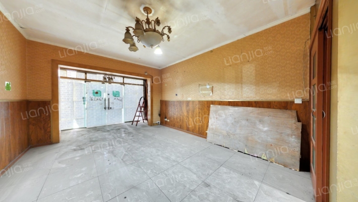 金沙路137号二手房实景图