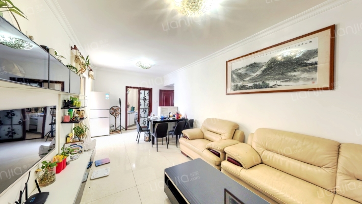 英豪花园二手房实景图